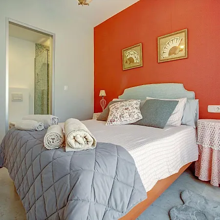 Belvilla By Oyo Casa Amarilla Blanca Holiday home *