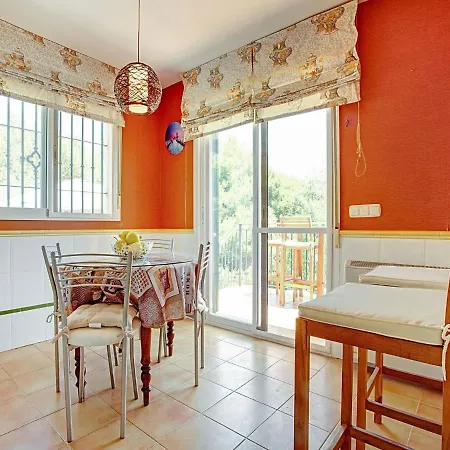 Holiday home Belvilla By Oyo Casa Amarilla Blanca