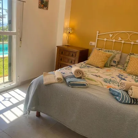 Holiday home Belvilla By Oyo Casa Amarilla Blanca